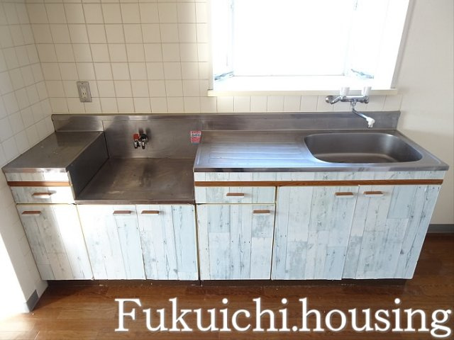 東松原フラッツのキッチン