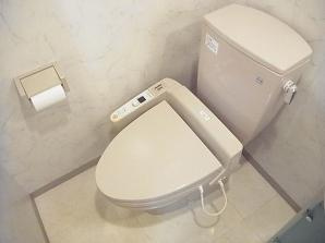 中央区日本橋馬喰町２丁目の賃貸マンションのトイレ