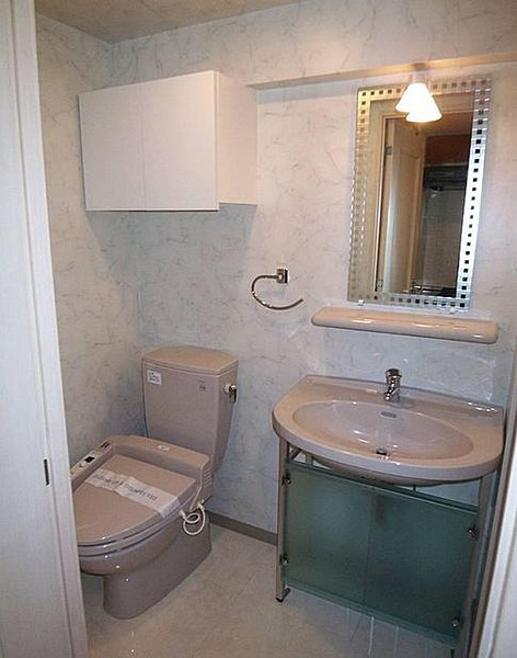 中央区日本橋馬喰町２丁目の賃貸マンションの洗面所