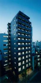 中央区日本橋馬喰町２丁目の賃貸マンションの外観