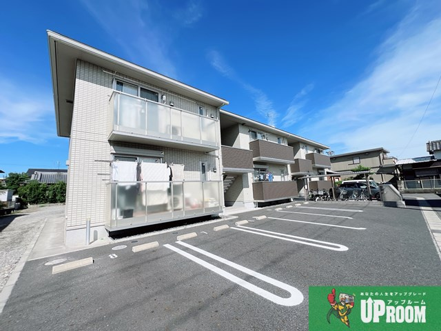 ステラコートKの駐車場