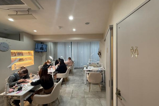 大阪市中央区西心斎橋１丁目の店舗一部の内装