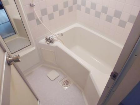 友泉巣鴨ビルの浴室