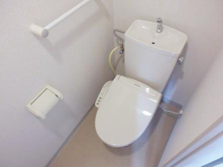 友泉巣鴨ビルのトイレ