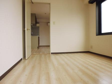 友泉巣鴨ビルの内装