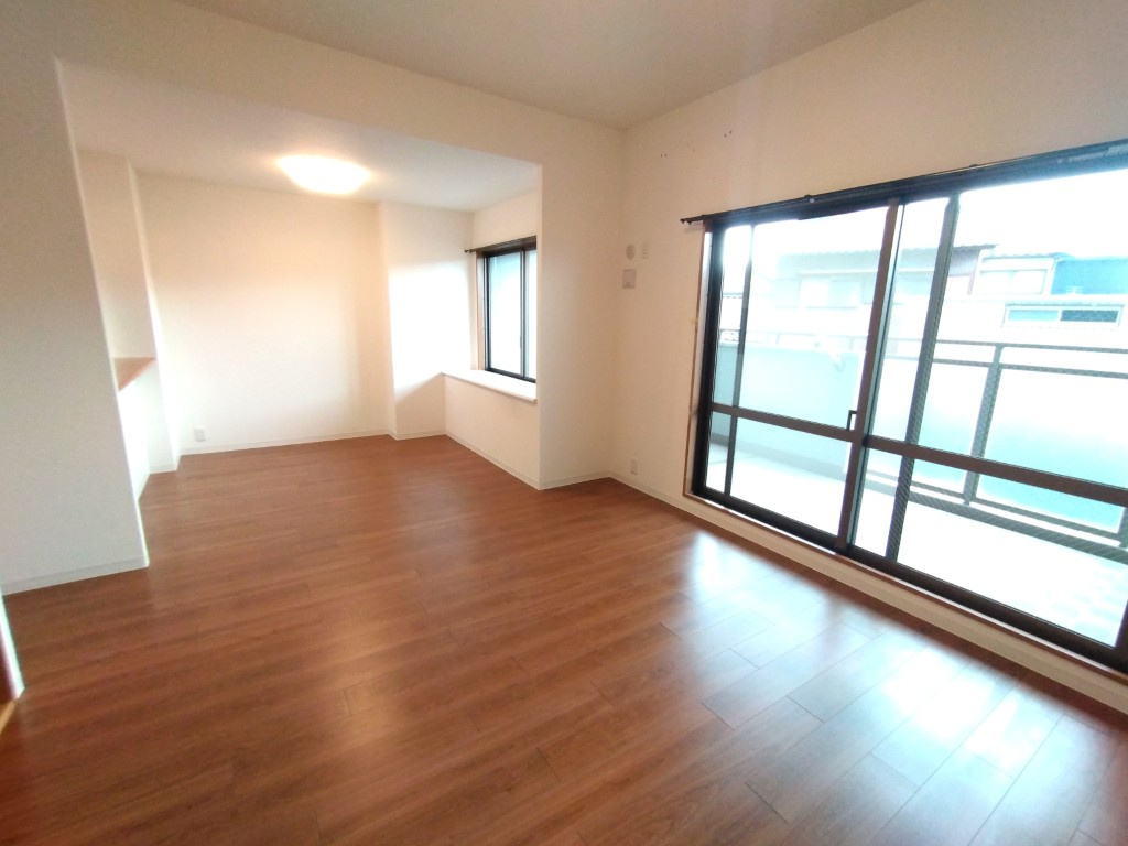 野村新瀬戸ヒルズ・ウインザーズパークウエストウィングの外観