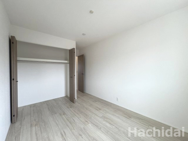 碧南市宮町6丁目第1期　新築一戸建　＜2号棟＞の洋室|6.2帖洋室