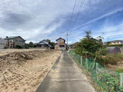 知多市大草字見内山の前面道路含む現地写真|R6.10.28撮影　　現地写真