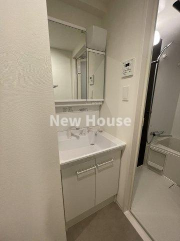 Weave Base -Itabashi Honcho 板橋本町の洗面所