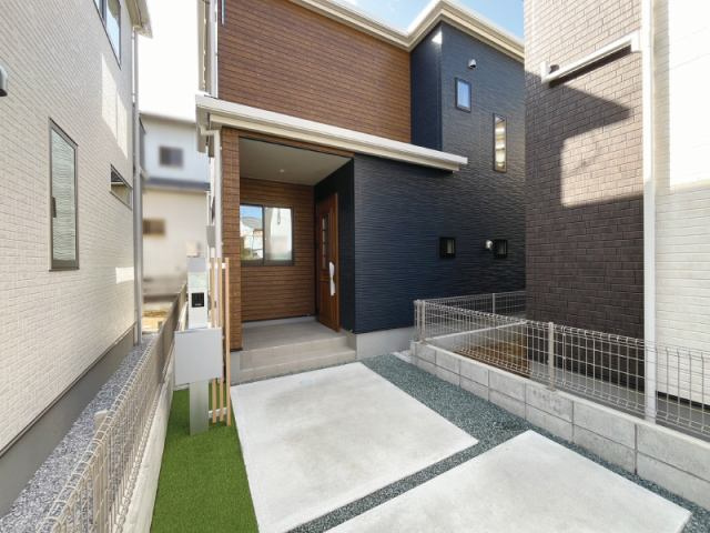 高知市竹島町　中古一戸建て（築浅）