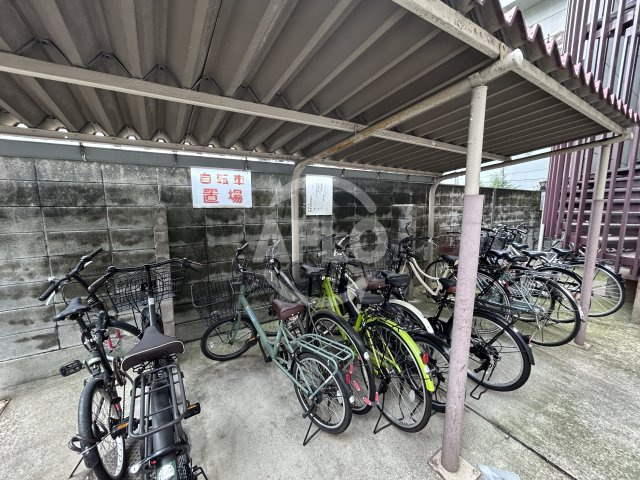 新大阪グランドハイツ北のその他|新大阪グランドハイツ北　駐輪場