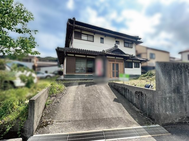 吾川郡いの町枝川中古住宅の外観