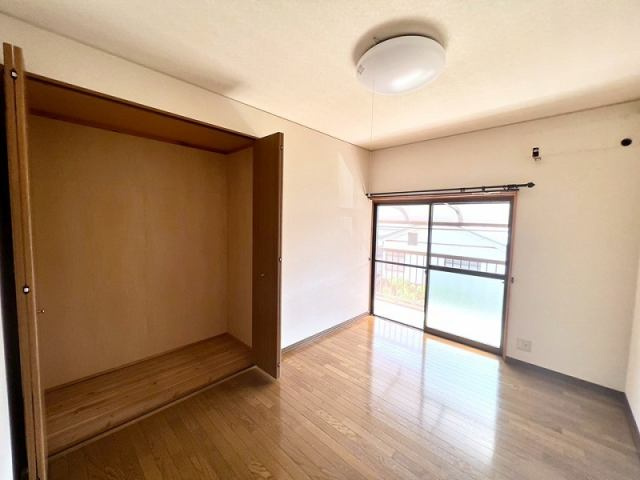 吾川郡いの町枝川中古住宅の洋室