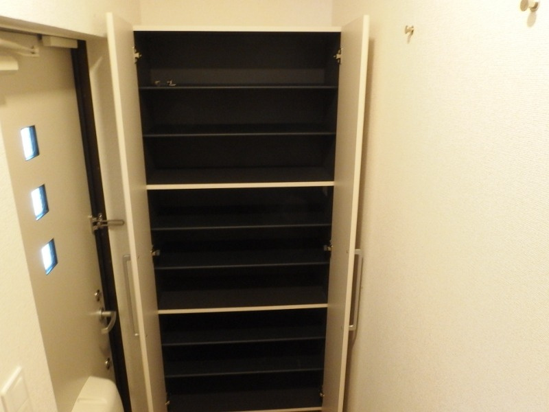 フェリシティ中園の収納