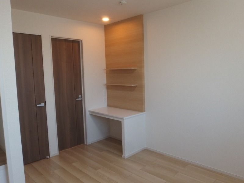 フェリシティ中園の洋室