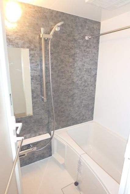 グランカーサ三ノ輪Ⅱの浴室