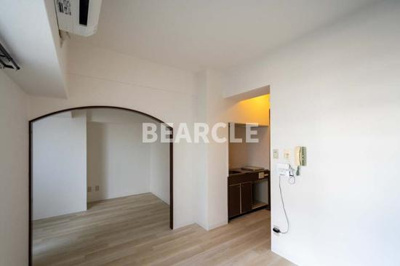 【居間・リビング】 | ロイヤル河原町五条