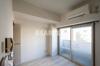 【洋室】 | ロイヤル河原町五条