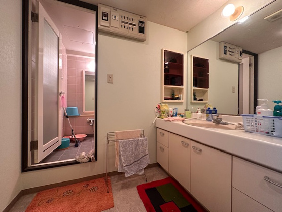 【独立洗面台】 | クリオ伊東壱番館　1階