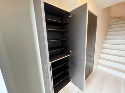 【玄関】 | ラ・ルーチェⅡ