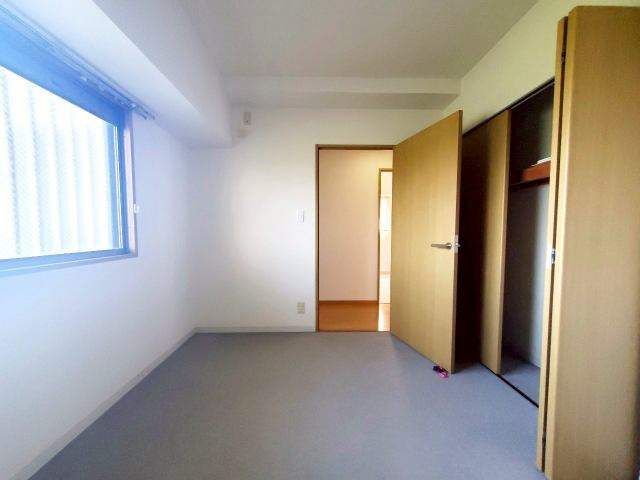 桟橋通　中古マンション(アプリア桟橋４階）の洋室|使い勝手のいい洋室です