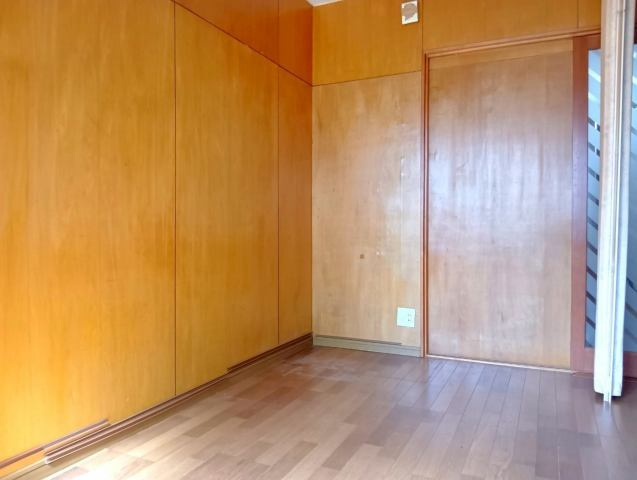 高知市堺町　中古一戸建ての洋室|コンパクトで使いやすい洋室です