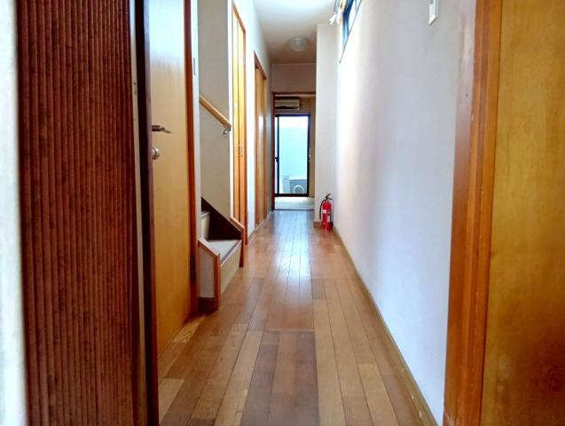 高知市堺町　中古一戸建てのその他|廊下
