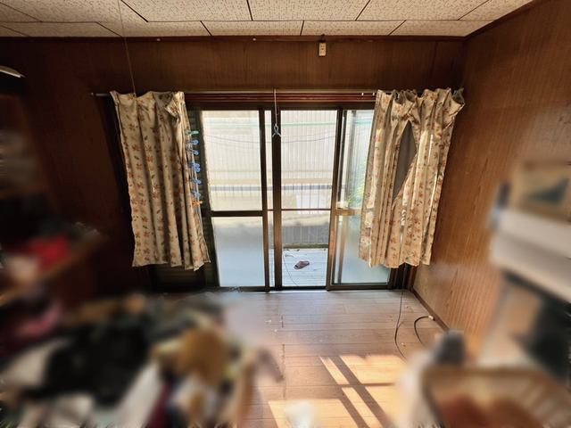 高知市玉水町　中古一戸建ての洋室|スタンダードな洋室です