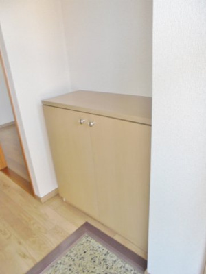 【玄関】 | グランドール草戸Ⅱ | シューズボックス