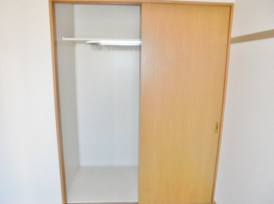 【収納】 | グランドール草戸Ⅱ | クローゼット