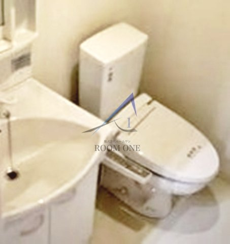 リヴェール下井草の洗面所|独立洗面台です。