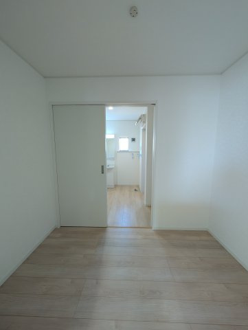 【内装】 | クレイドルガーデン高崎市金古町第16ー① | 浴室からキッチンを結ぶランドリールーム♪