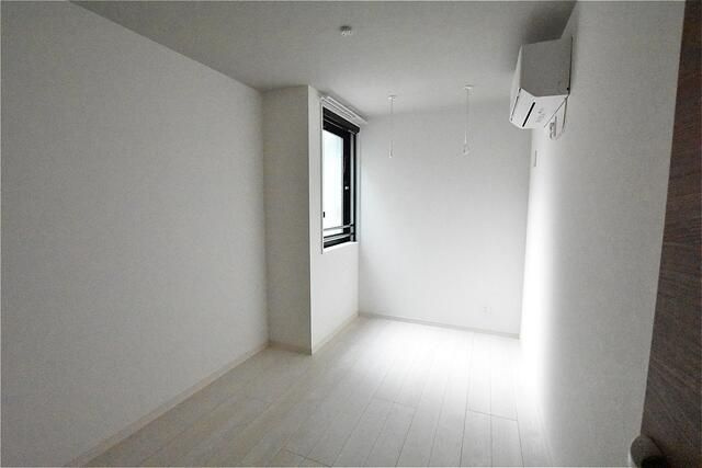 ＢＡＲＮＥＹＳ　　ＴＡＢＡＴＡ（バーニーズ田端）