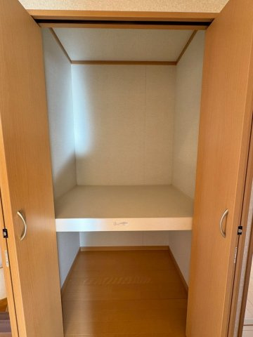 所沢市松郷中古戸建の収納