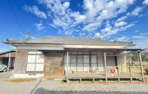 都城市高崎町江平の中古一戸建の外観