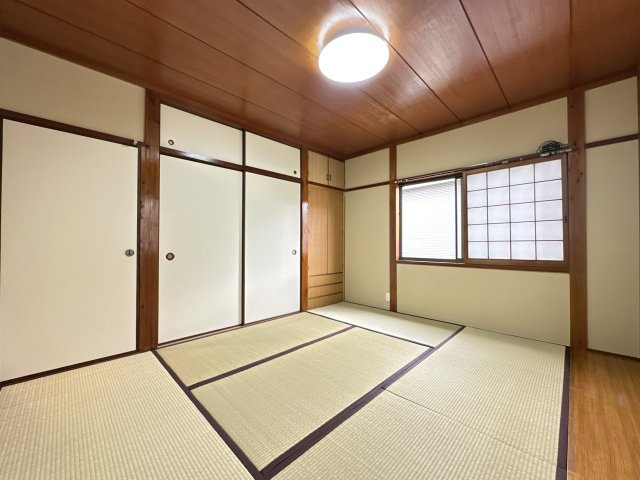 明石市朝霧南町４丁目戸建の和室