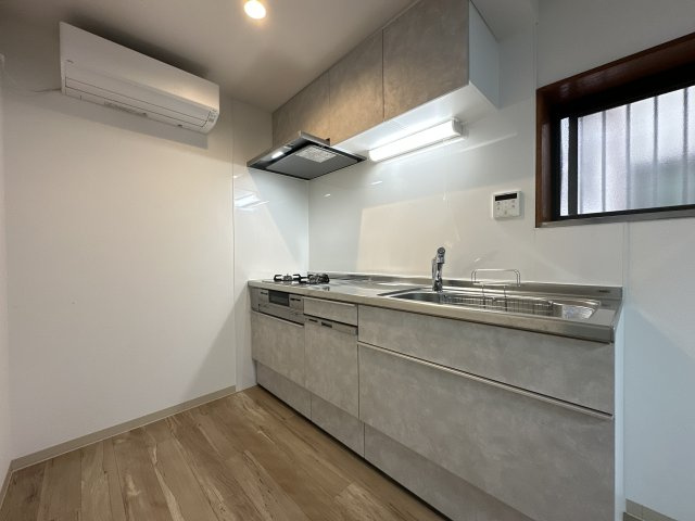 明石市朝霧南町４丁目戸建のキッチン