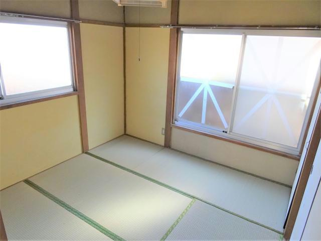 中田荘の和室|２面採光