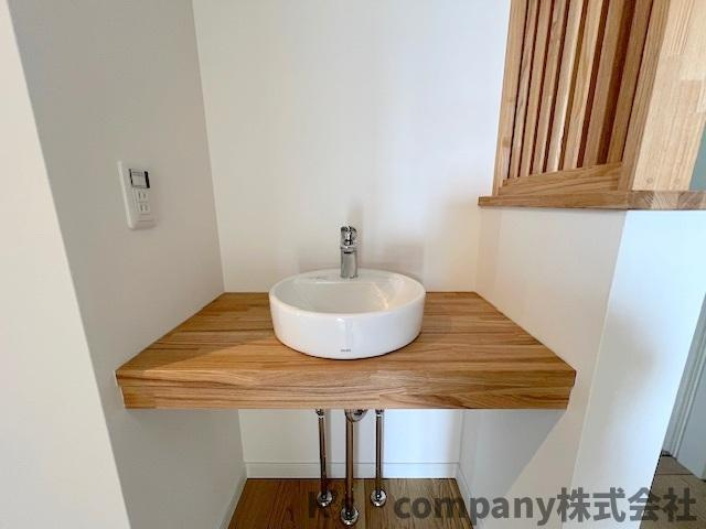 ◎茅ヶ崎市浜須賀　新築戸建　1号棟の内装|玄関手洗い場付き◇◇