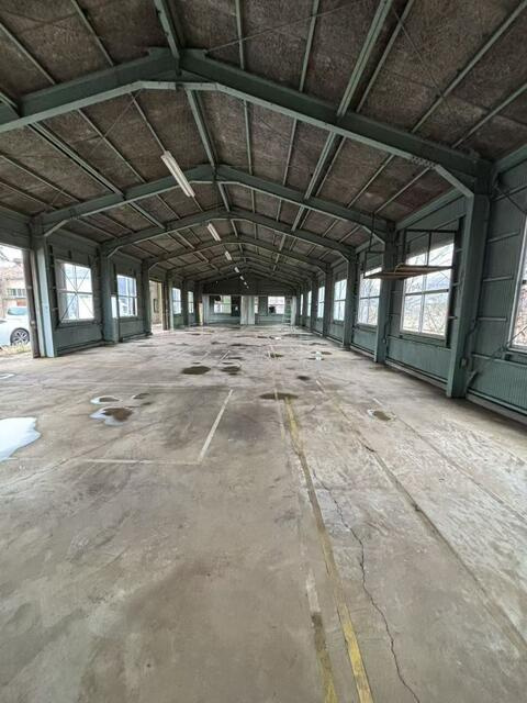 柏市藤ヶ谷倉庫の駐車場| 