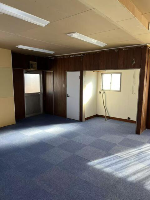 柏５丁目ビルのロビー| 