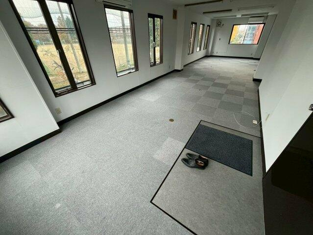 ＮＫビルのロビー| 