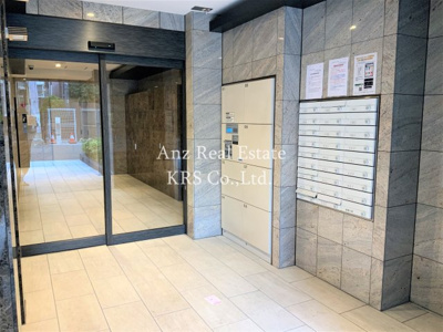 【その他共用部分】 | ラ・フォルム本町WEST | 大切な荷物の受け取りに便利な宅配ボックス設置！