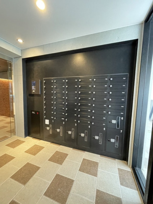 【エントランス】 | エストゥルース横浜子安