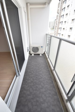 大阪市都島区中野町４丁目の賃貸マンションのバルコニー