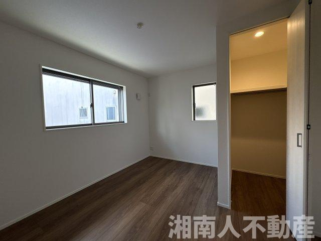 茅ヶ崎市浜之郷1期　新築一戸建て　全2棟の洋室|スタンダードな洋室です