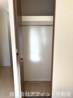 【その他】 | グレース光南 | 洋室のクローゼット