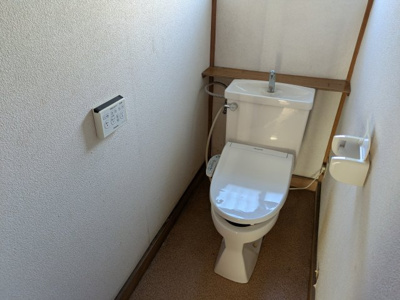 【トイレ】 | 成田市大袋中古戸建 | コンパクトで使いやすいトイレです