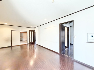 【居間・リビング】 | 鷹の台4丁目戸建