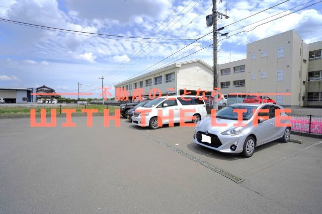 デュエール【キャッシュバック対象物件】の駐車場|駐車場完備です